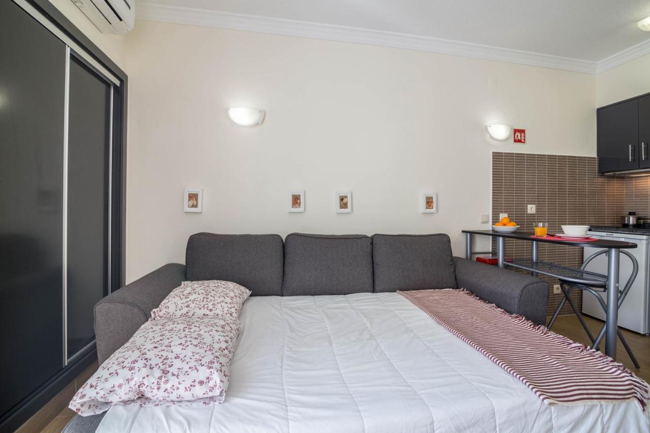 Albufeira Beach Studio Apartment *
